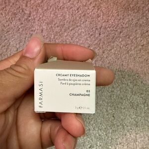 Farmasi Creamy Eyeshadow - Champagne